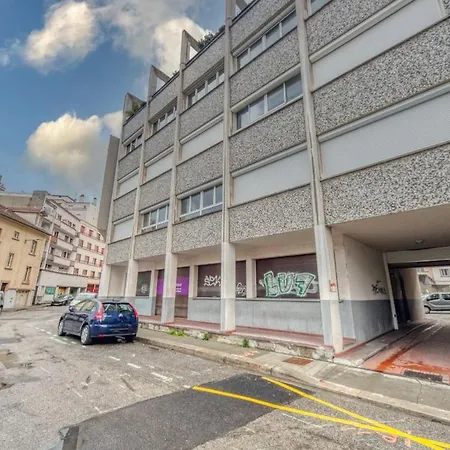 Appartement Linattendu 2 *